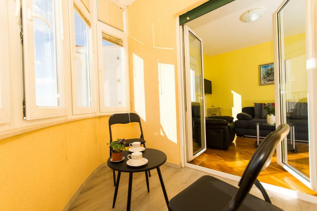 Апартаменты Apartman Ruza Трогир Экстерьер фото