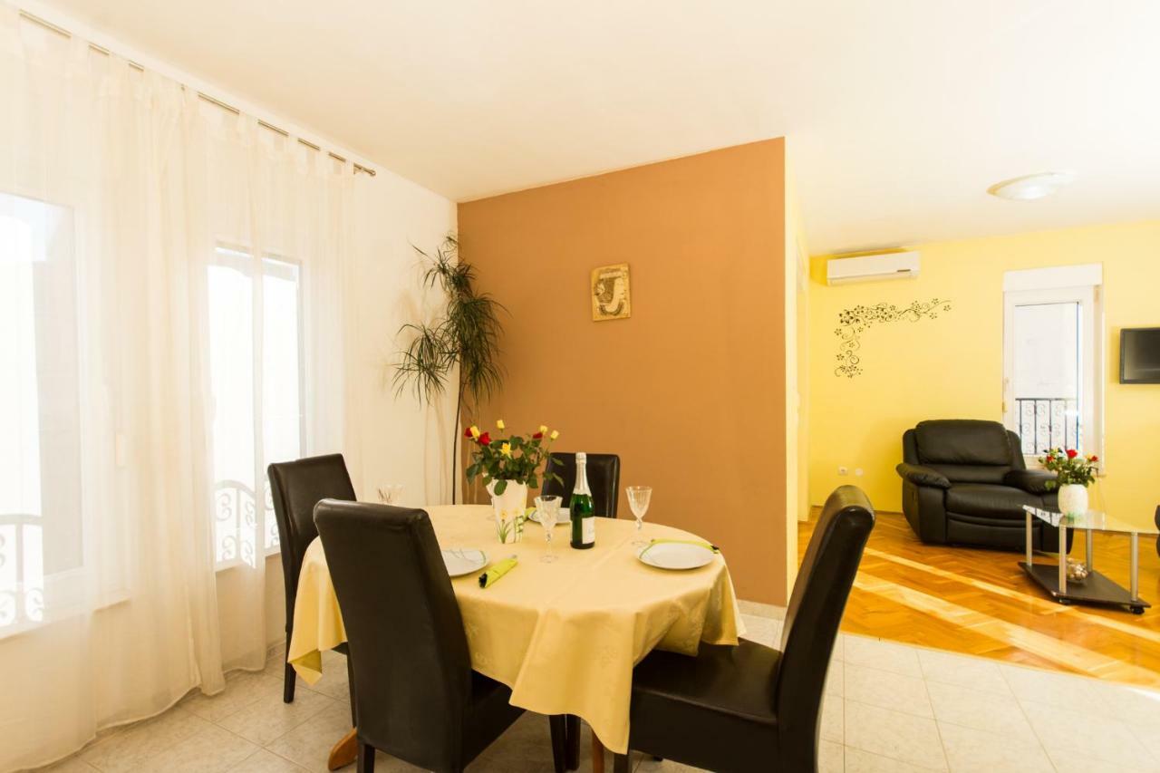 Апартаменты Apartman Ruza Трогир Экстерьер фото
